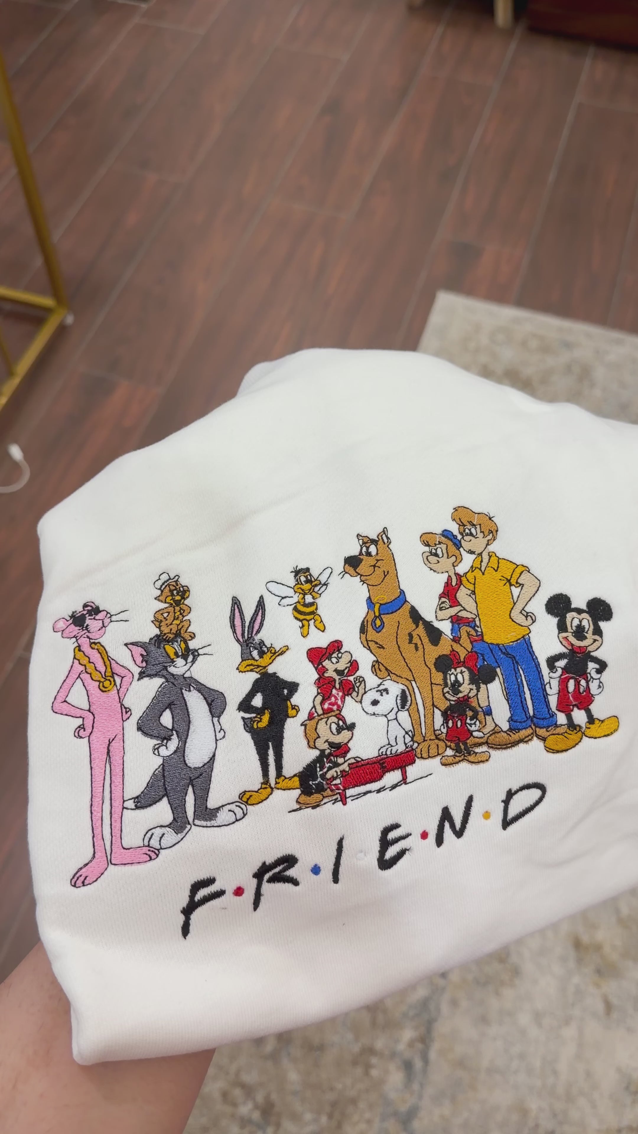 White Oversized Embroidered Cartoon “Friends” Graphic Tee